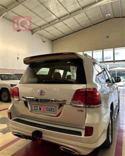 تويوتا لاندكروزر